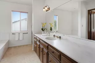 2420 Achilles Dr, Los Angeles, CA 90046 - Photo 30