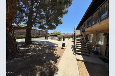 524 E Avenue Q-12, Palmdale, CA 93550 - Photo 6