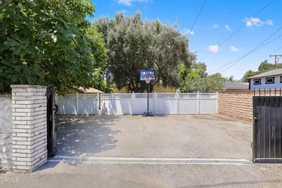 124 S Wabash Avenue, Glendora, CA 91741 - Photo 32