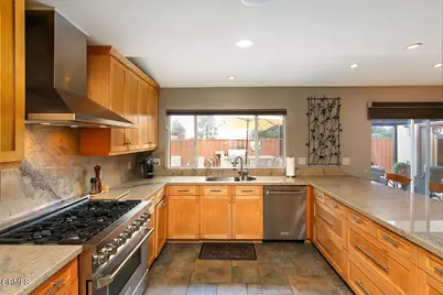 5432 Vista Del Arroyo Drive, La Crescenta, CA 91214 - Photo 16