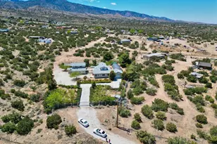 9020 Pionero Rd, Pinon Hills, CA 92372 - Photo 2