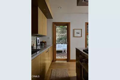 9616 Highland Gorge Drive, Beverly Hills, CA 90210 - Photo 12