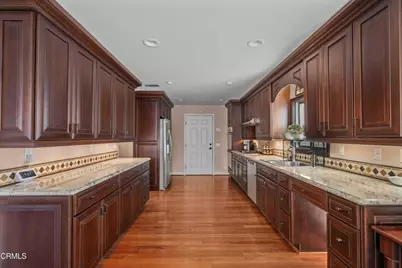 3911 Park Vista Place, La Crescenta, CA 91214 - Photo 6