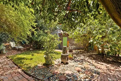 588 N Chester Avenue, Pasadena, CA 91106 - Photo 32