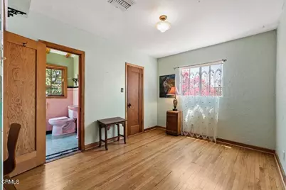 588 N Chester Avenue, Pasadena, CA 91106 - Photo 16