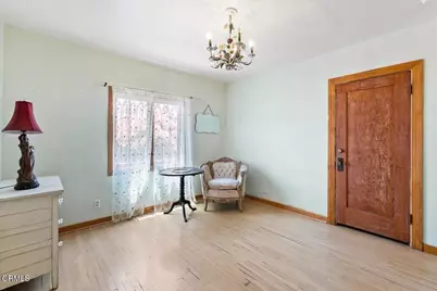 588 N Chester Avenue, Pasadena, CA 91106 - Photo 12