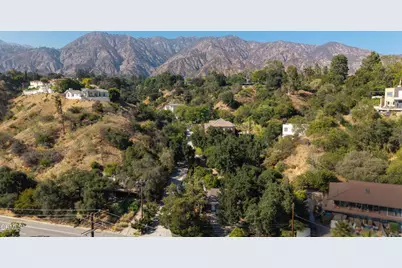 3271 New York Drive, Pasadena, CA 91107 - Photo 56