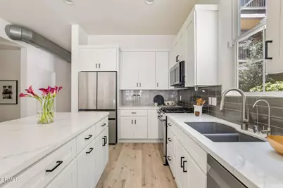 13020 Pacific Promenade #102, Playa Vista, CA 90094 - Photo 32
