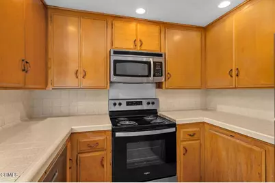 385 Cliff Drive #8, Pasadena, CA  - Photo 20