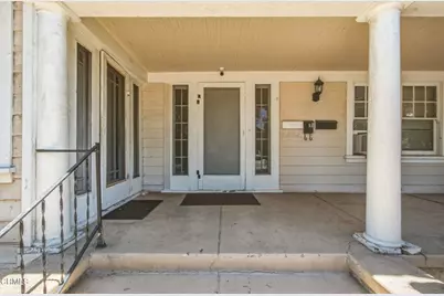 328 N Isabel, Glendale, CA 91206 - Photo 2