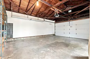 2277 Queensberry Rd, Pasadena, CA 91104 - Photo 52