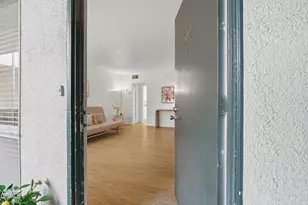 1015 N Michillinda Ave, Pasadena, CA 91107 - Photo 6