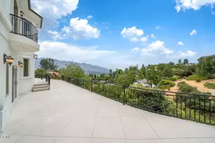 450 Palmerstone Dr, La Canada Flintridge, CA 91011 - Photo 54