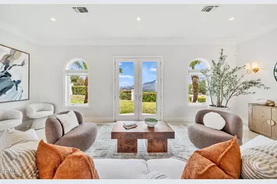 450 Palmerstone Drive, La Canada Flintridge, CA 91011 - Photo 8
