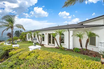 450 Palmerstone Drive, La Canada Flintridge, CA 91011 - Photo 4