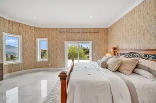 450 Palmerstone Dr, La Canada Flintridge, CA 91011 - Photo 38