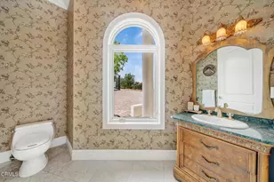 450 Palmerstone Dr, La Canada Flintridge, CA 91011 - Photo 26