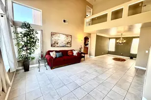 7469 Holloway Rd, Rancho Cucamonga, CA 91730 - Photo 6