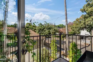 139 S Oak Knoll Ave, Pasadena, CA 91101 - Photo 14