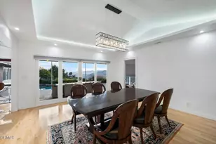 9633 Highridge Dr, Beverly Hills, CA 90210 - Photo 16