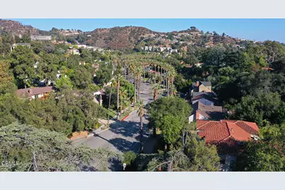 1535 Royal Boulevard, Glendale, CA 91207 - Photo 26