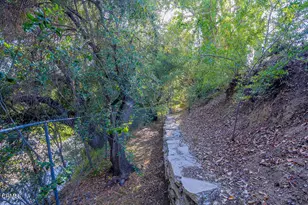 1535 Royal Blvd, Glendale, CA 91207 - Photo 28