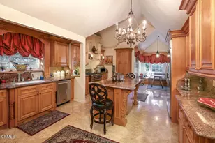 1535 Royal Blvd, Glendale, CA 91207 - Photo 12