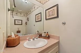 625 S Broadway, Redondo Beach, CA 90277 - Photo 18