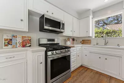 340 Glen Summer Road, Pasadena, CA 91105 - Photo 10