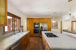 1275 N Hill Ave, Pasadena, CA 91104 - Photo 16