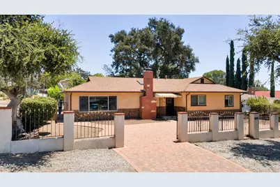 9964 Haines Canyon Avenue, Tujunga, CA 91042 - Photo 2