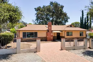 9964 Haines Canyon Ave, Tujunga, CA 91042 - Photo 2