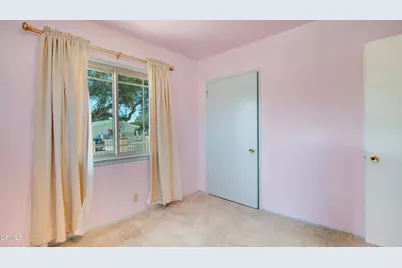 9964 Haines Canyon Avenue, Tujunga, CA 91042 - Photo 18