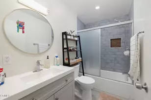 5148 Oakwood Ave, La Canada Flintridge, CA 91011 - Photo 26