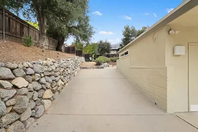 5148 Oakwood Avenue, La Canada Flintridge, CA 91011 - Photo 6