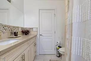 2386 Glenrose Ave, Altadena, CA 91001 - Photo 18