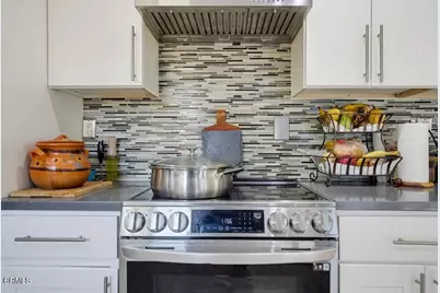 2386 Glenrose Avenue, Altadena, CA 91001 - Photo 16