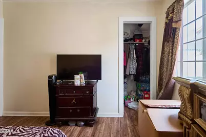 6362 Arbutus Avenue, Huntington Park, CA 90255 - Photo 12