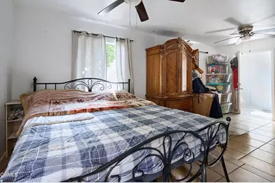 6362 Arbutus Avenue, Huntington Park, CA 90255 - Photo 18