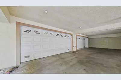 607 W Duarte Road #D, Monrovia, CA 91016 - Photo 32