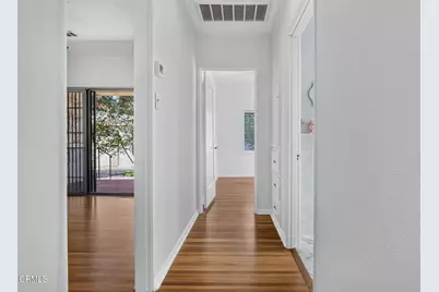 842 E Glenoaks Boulevard, Glendale, CA 91207 - Photo 12