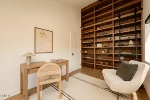 3250 Coldwater Canyon Ave, Los Angeles, CA 91604 - Photo 16