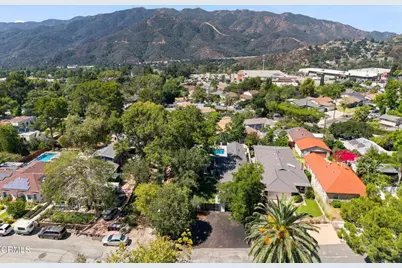 3942 Los Olivos Lane, Glendale, CA 91214 - Photo 24