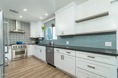 8339 Owens Street, Sunland, CA 91040 - Photo 16