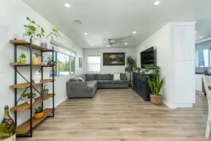 8339 Owens St, Sunland, CA 91040 - Photo 10