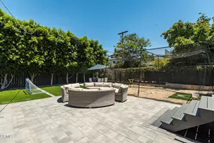 8339 Owens St, Sunland, CA 91040 - Photo 34