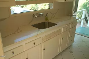 1637 Raymond Hill Rd, South Pasadena, CA 91030 - Photo 2