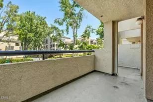 5500 Owensmouth Ave, Los Angeles, CA 91367 - Photo 26