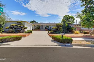 1980 N Arroyo Blvd, Pasadena, CA 91103 - Photo 2