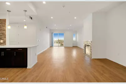 124 W Colorado Street #401, Glendale, CA 91204 - Photo 2